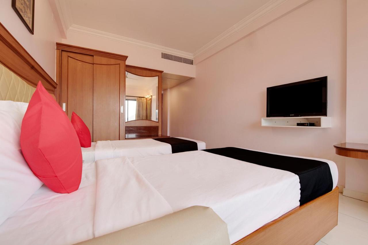 Capital O 41646 Hotel Devi Towers Salem Luaran gambar